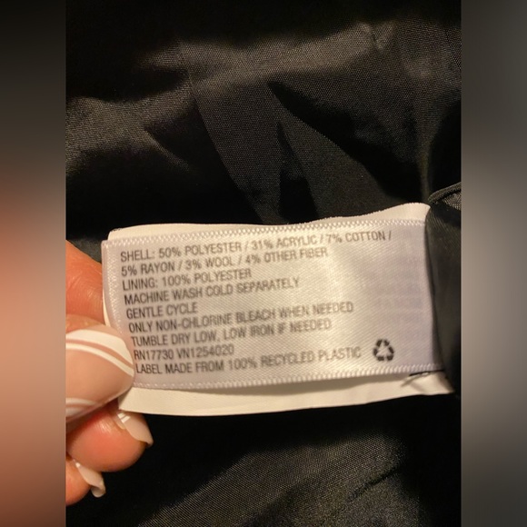 Xhilaration Cowl Neck Coat Red Plaid
Concealed Buttons Tie Waist Size - Picture 4 of 5